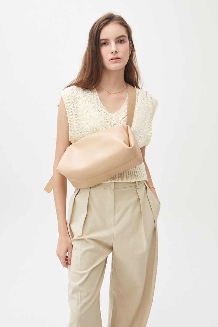 CHEST BAGS