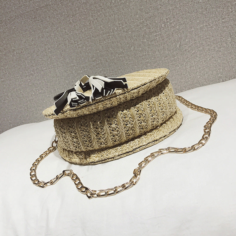 The New Small Round Bag Made Of Grass Single crossbody Bag Simple