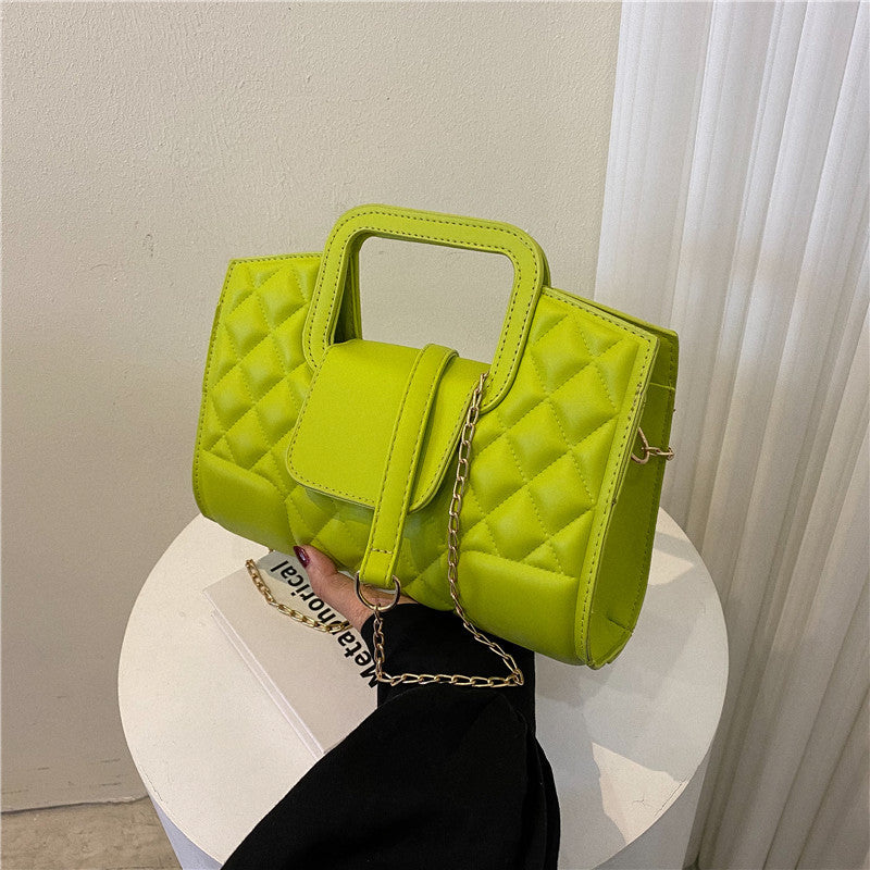 Lattice Chain Shoulder Slung Portable Small Square Bag
