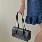 Summer Fashion Oil Wax Leather Portable Shoulder Bag