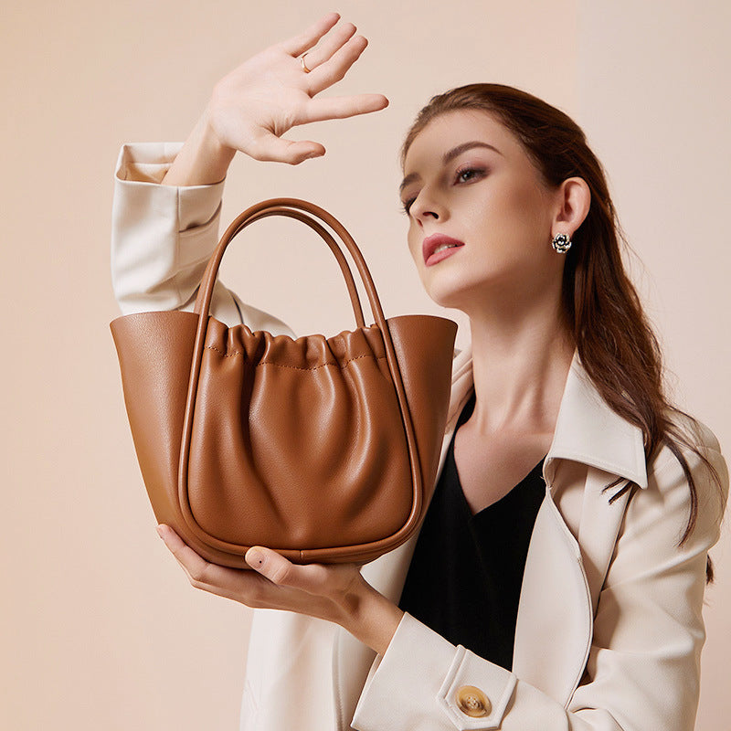 New Leather Women's Niche Design Pleated Messenger Bag