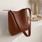 Fashionable Simple Large Capacity Single Shoulder Messenger Bag