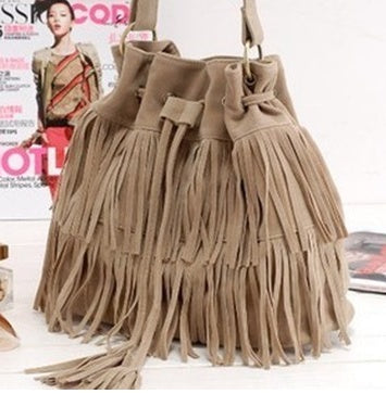 Women bag tassel shoulder bag foreign trade ladies bag Europe and the United States trend shoulder bag