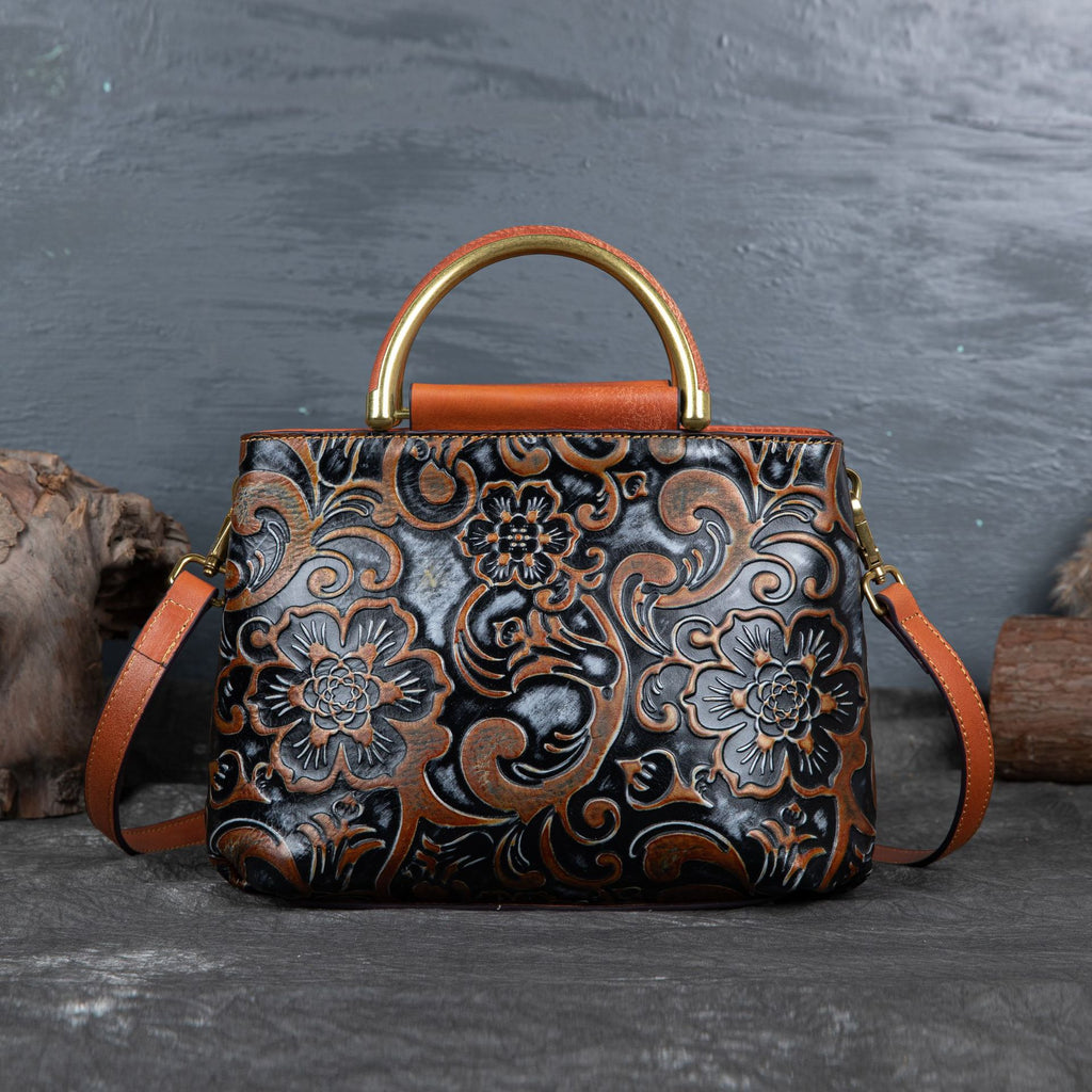 Retro Embossed Handbag Female Temperament First Layer Cowhide One-Shoulder Messenger Bag