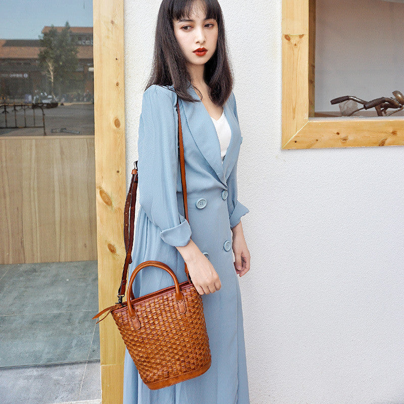 Woven Bucket Shoulder Messenger handBag