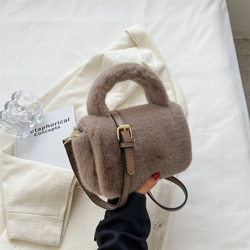 Popular Crossbody Niche Design Portable Hair Bag