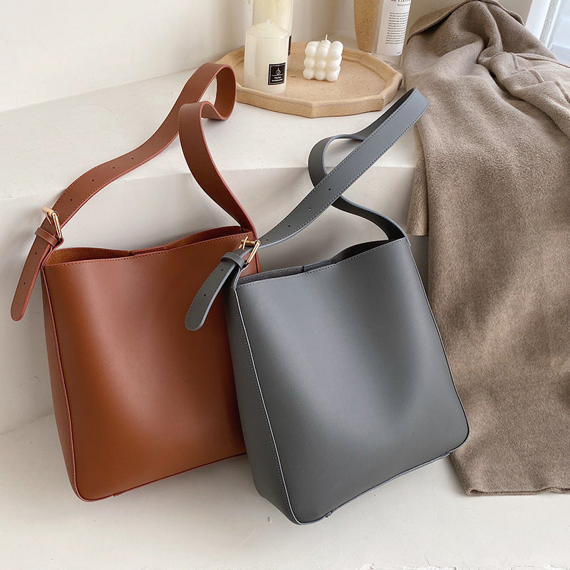 Fashionable Simple Large Capacity Single Shoulder Messenger Bag