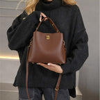 New Women's Fashion Top Layer Leather Hand-held Messenger crossbodyBag