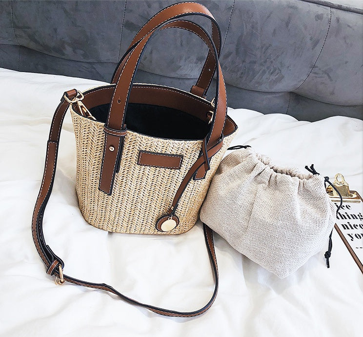 new summer women's bag hand-woven contrast color bucket straw bag cylinder handbag diagonal beach bag