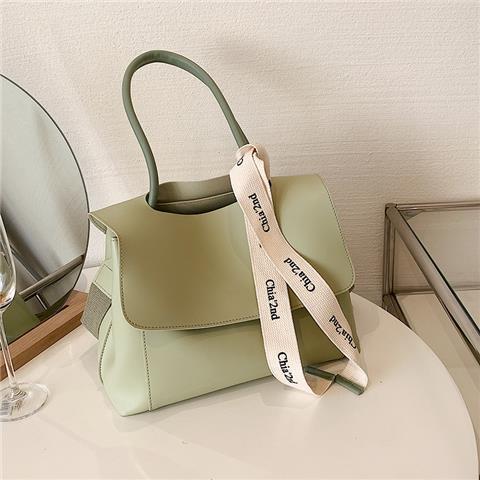 New High-capacity Versatile Shoulder Bag