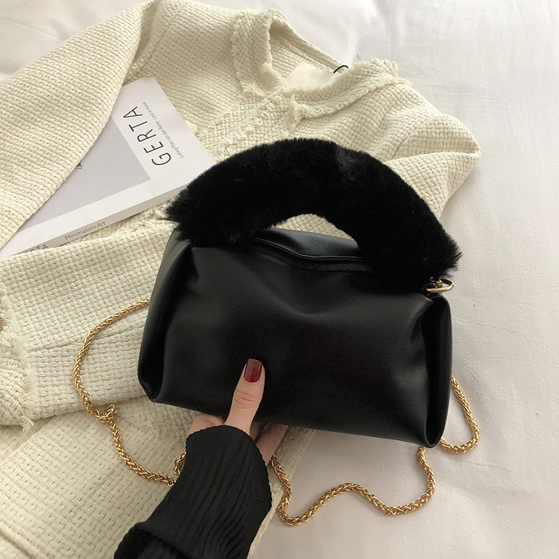 Fashion Solid Color One-shoulder Chain Plush Handbag