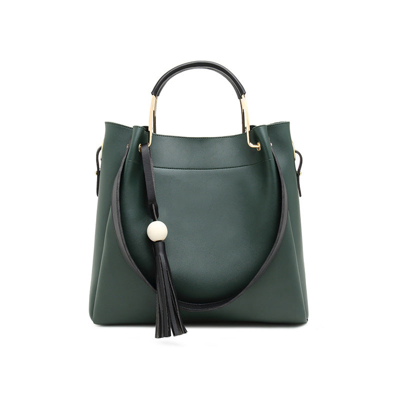 Tassel bucket big shoulder bag