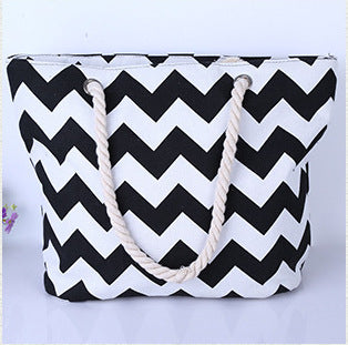 Versatile Navy Rope Sleek Canvas Shoulder Bag
