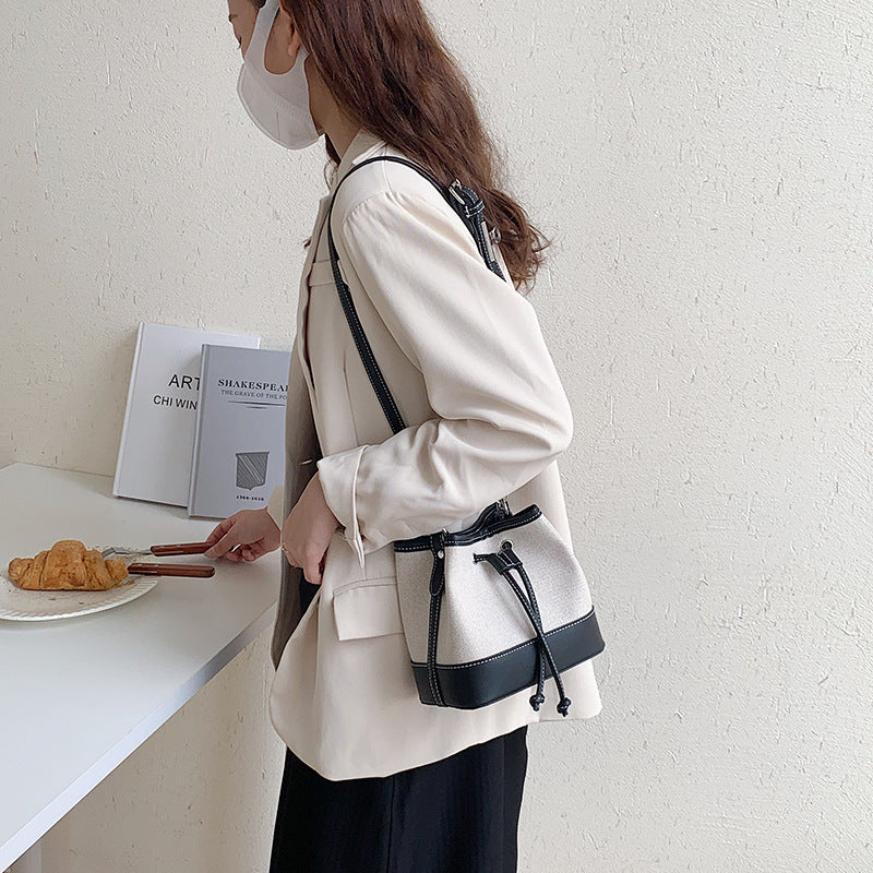 Hand-held One-shoulder Patchwork Trendy Small bucket Bag