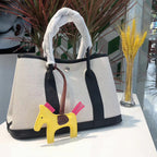 New Women's Bag Shoulder Crossbody Tote Bag Versatile Canvas Tote Bag Portable Shopping Bag Bucket Bag