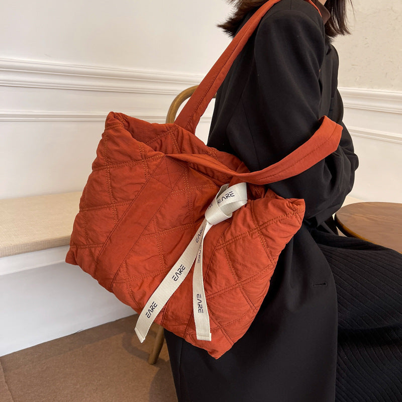 Women's Winter New Silk Scarf Rhombus Large-capacity Padded Shoulder Bag