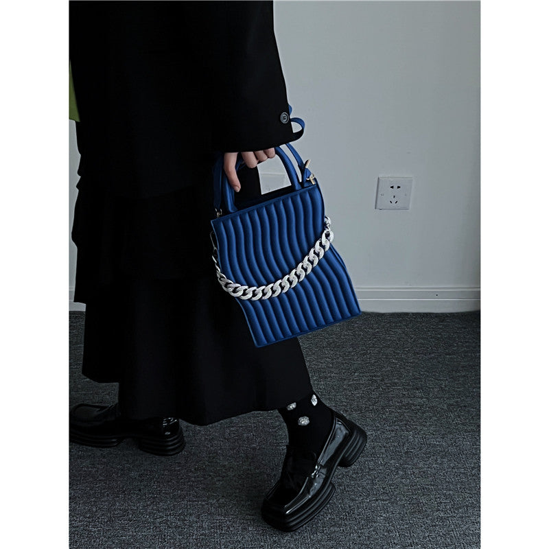 New Niche Klein Blue Chain Messenger Bag