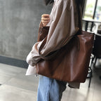 Women's Large Capacity Urban Simple Leather Messenger Bag