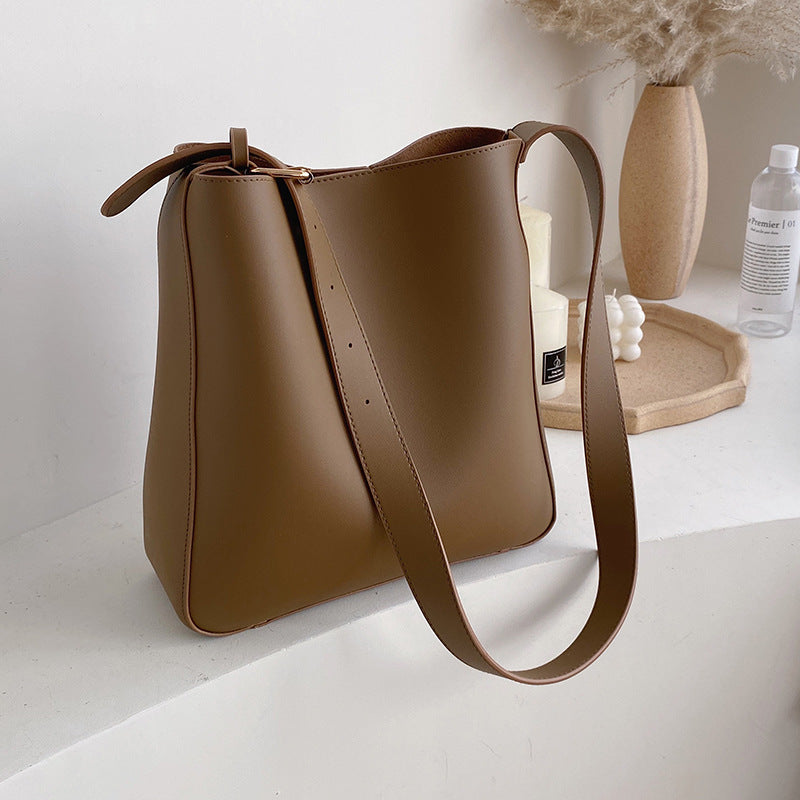 Fashionable Simple Large Capacity Single Shoulder Messenger Bag