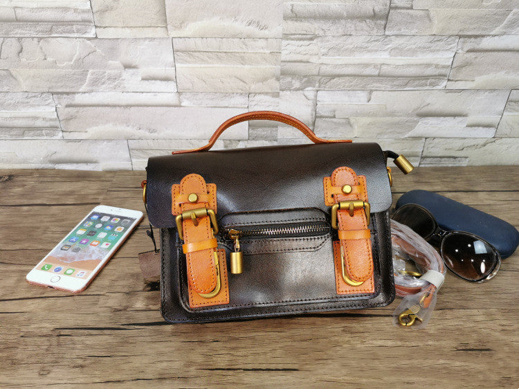 Women's Leather Hard Tanned Vintage Messenger Bag