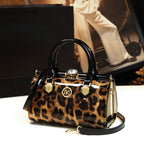 Senior Texture Patent Leather One Shoulder Unique Brand Lady handBag