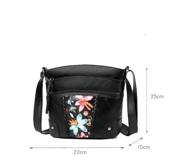 Soft Leather Textured Women's Pouches New Fashion Messenger Bag Mom crossbody Bag Middle-aged And Elderly Trendy Women's Bags