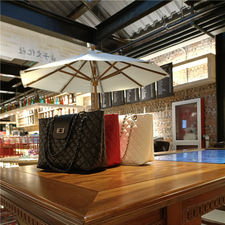 Simple Texture Messenger Female Niche Design Shoulder Bag
