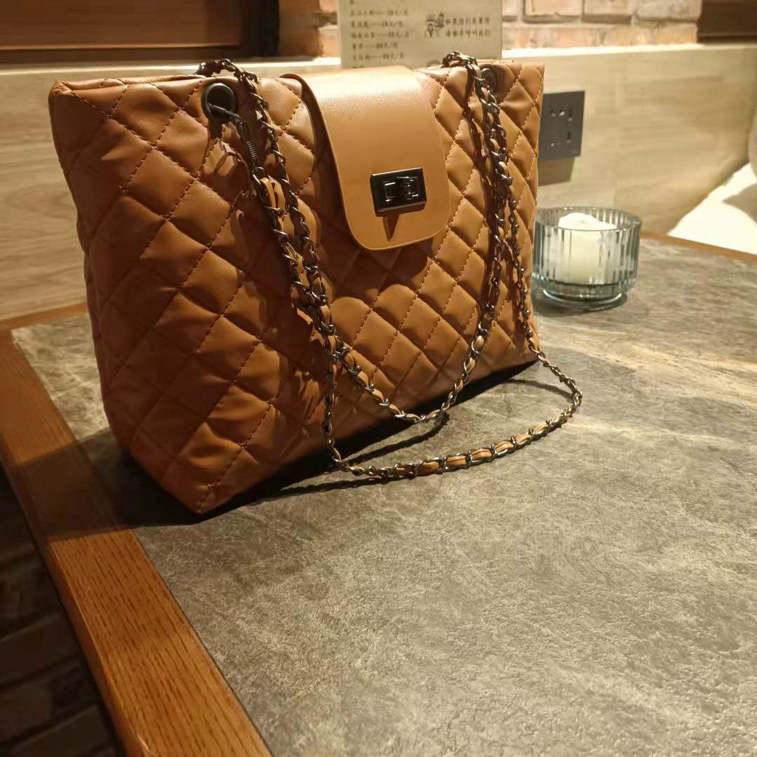 Simple Texture Messenger Female Niche Design Shoulder Bag