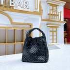 Woven Large Capacity Versatile Tote Shoulder Bag