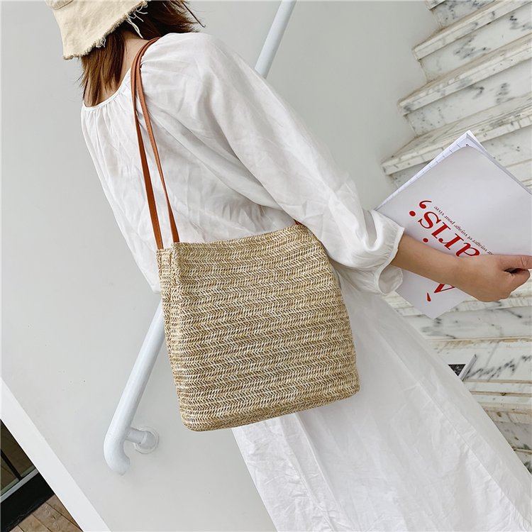 Casual Woven One-shoulder Straw Woven Bag New Portable Women