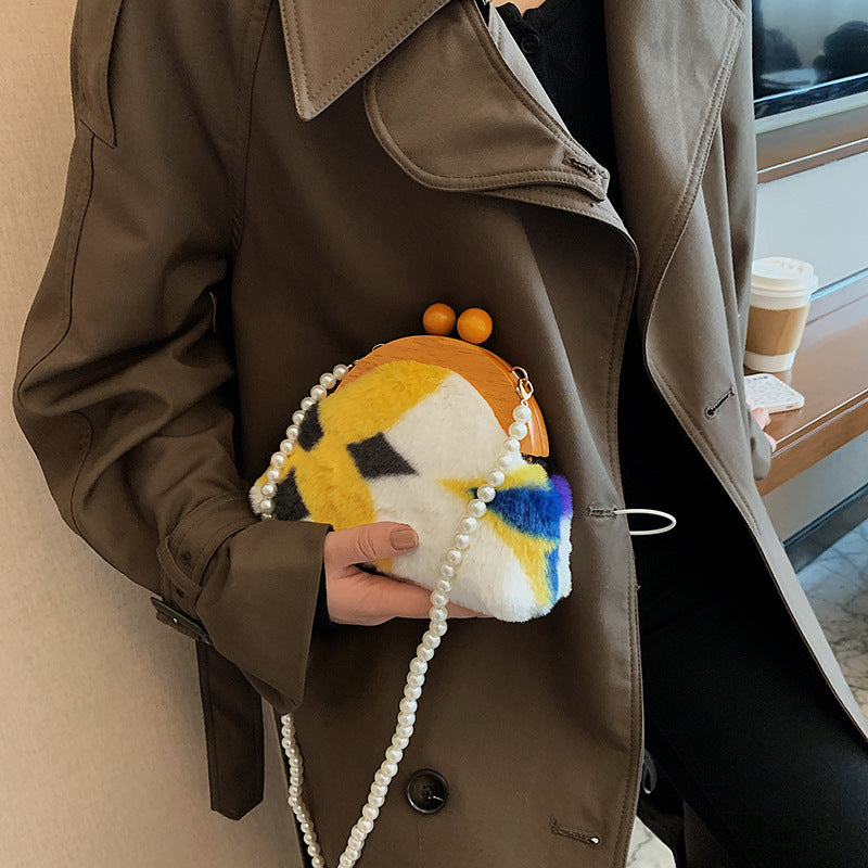 New Pearl Chain Clash-colored Single Shoulder Bag For Women