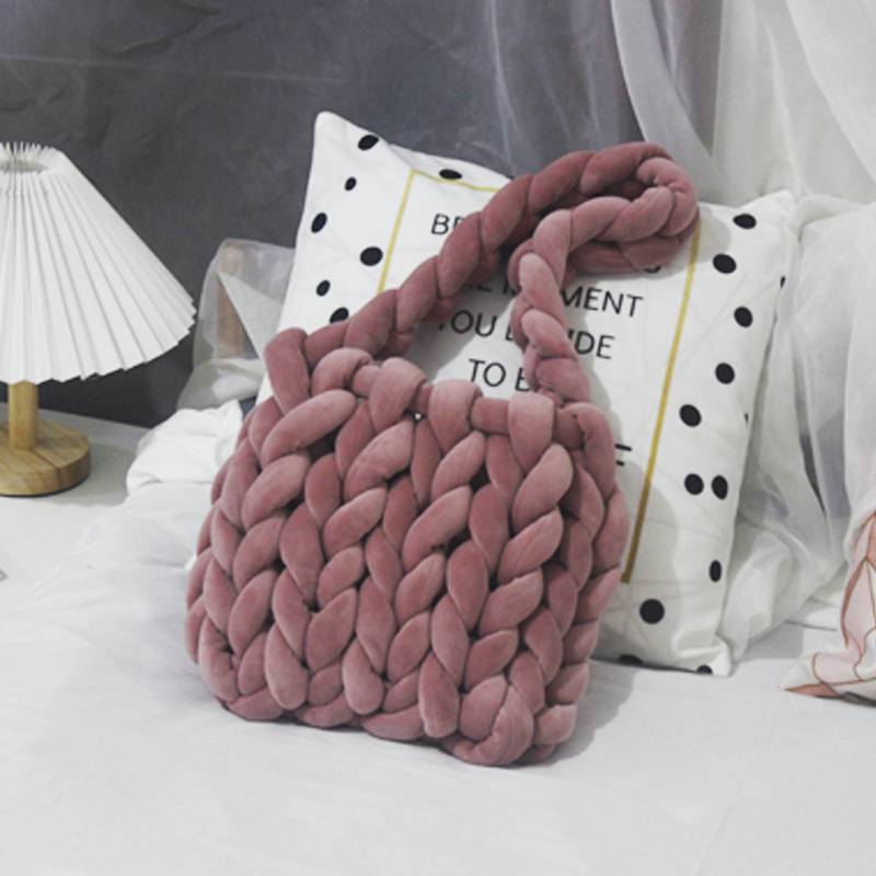 Hand-woven Super Coarse Wool Material Bag