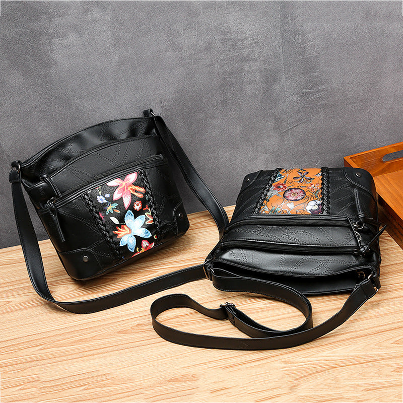 Soft Leather Textured Women's Pouches New Fashion Messenger Bag Mom crossbody Bag Middle-aged And Elderly Trendy Women's Bags