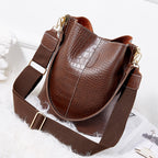 Wide Shoulder Strap Leather Shoulder Bag