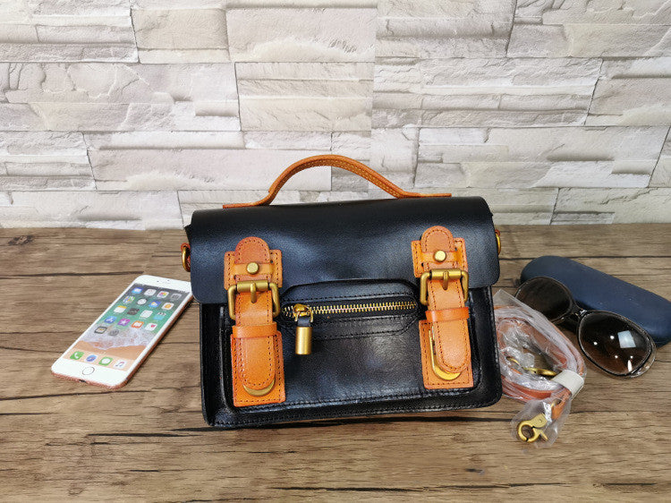Women's Leather Hard Tanned Vintage Messenger Bag
