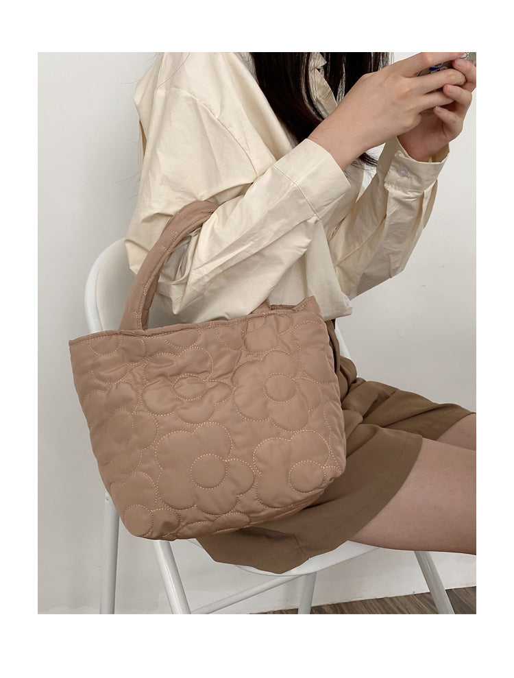 Sweet Quilted Small Flower Handbag All-match And Portable