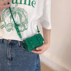 9827bffb12884eedb68c61f404e7b5b