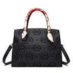 Large-capacity Fashion And Popular Embossed Ladies One-shoulder Messenger Handbag