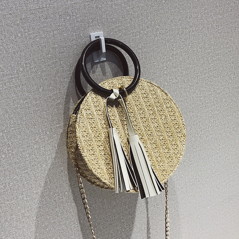 The New Small Round Bag Made Of Grass Single crossbody Bag Simple